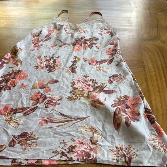 Victoria’s Secret Slip Dress Lingerie Floral Lace Blue Pink Satin Romantic Girly - Picture 2 of 14